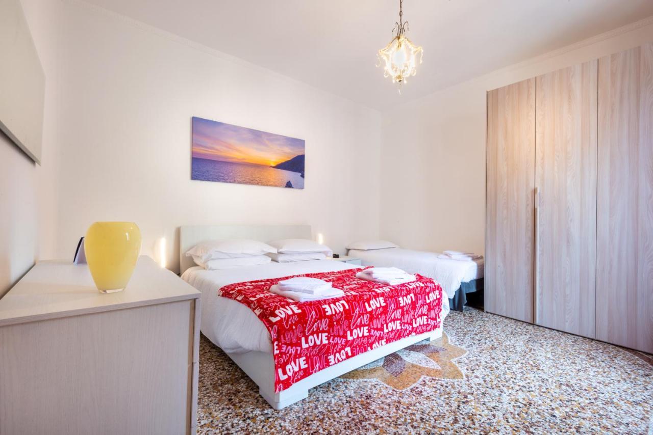 Waterfront House Apartment Genova Exterior foto
